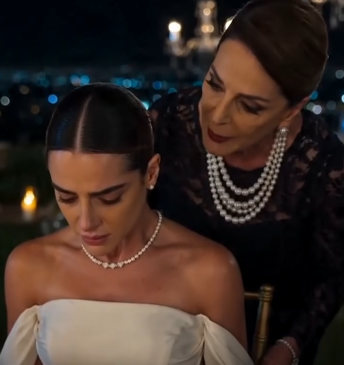 La suegra la humilló en el banquete diciendo que no servía para nada, sin saber que el padre de la novia acababa de salvar su empresa. 💍📉